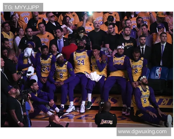 湖人对阵篮网精彩对决回顾及赛后分析11月16日赛事亮点